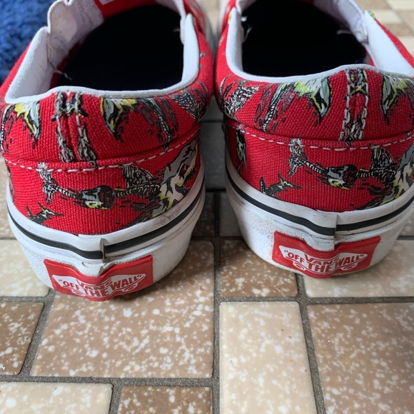 zombie shark vans